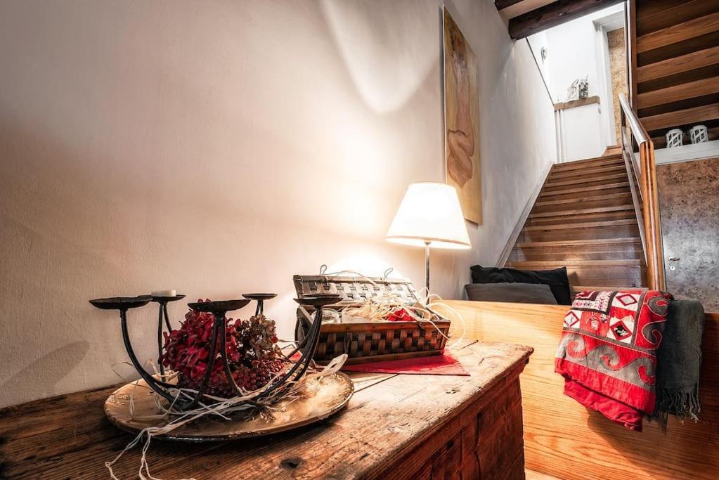 Loft Overlooking The Old Town . Feltre Bagian luar foto