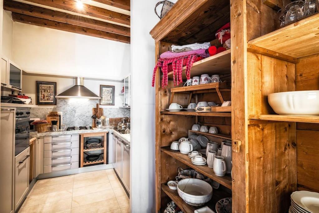 Loft Overlooking The Old Town . Feltre Bagian luar foto